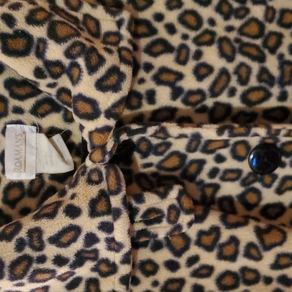 Roman's coat - Picture 4 of 7